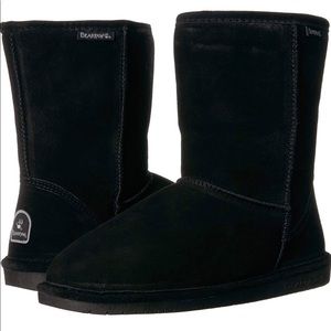 BearPaw •Emma Black Suede Boots Sz 9